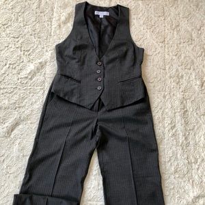 NY&CO classic grey pinstripe slacks & vest